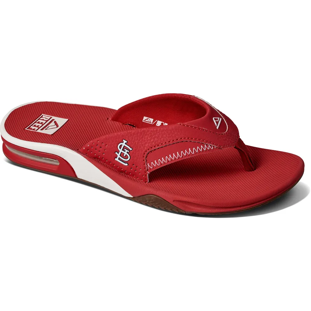 retort Staan voor team Lids St. Louis Cardinals REEF Fanning Bottle Opener Sandals | MainPlace Mall