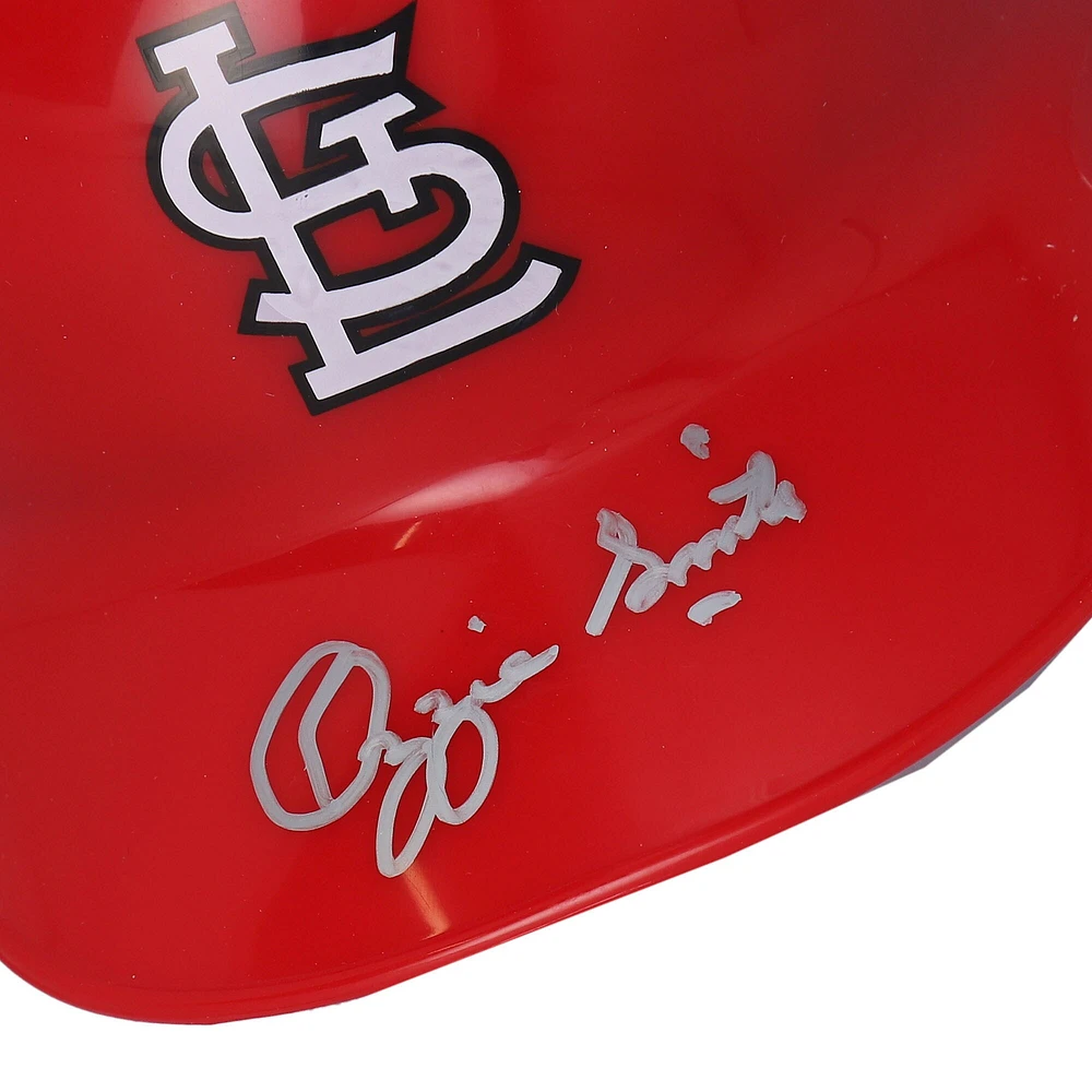 Casque de frappeur miniature Rawlings autographié par Ozzie Smith des Cardinals de St. Louis