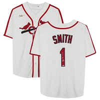 Maillot réplique blanc dédicacé par Ozzie Smith des Cardinals de St. Louis de la collection Nike Cooperstown avec inscription « HOF 2002 »