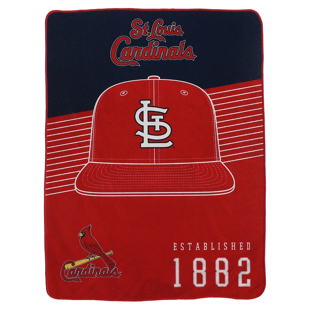 Couverture Pegasus St. Louis Cardinals 60" x 80" à rayures sur le chapeau