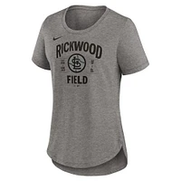 T-shirt à encolure dégagée tri-mélange Nike Heather Charcoal St. Louis Cardinals 2024 Rickwood Classic Tribute pour femme