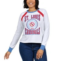 WEAR by Erin Andrews T-shirt blanc à manches longues raglan des Cardinals de St. Louis pour femmes