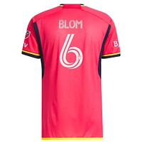 Homme adidas Njabulo Blom Rouge St. Louis City SC 2023 The Spirit Kit Authentique Maillot