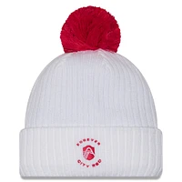 Bonnet tricoté à revers et pompon St. Louis City SC 2025 Jersey Hook pour homme New Era blanc