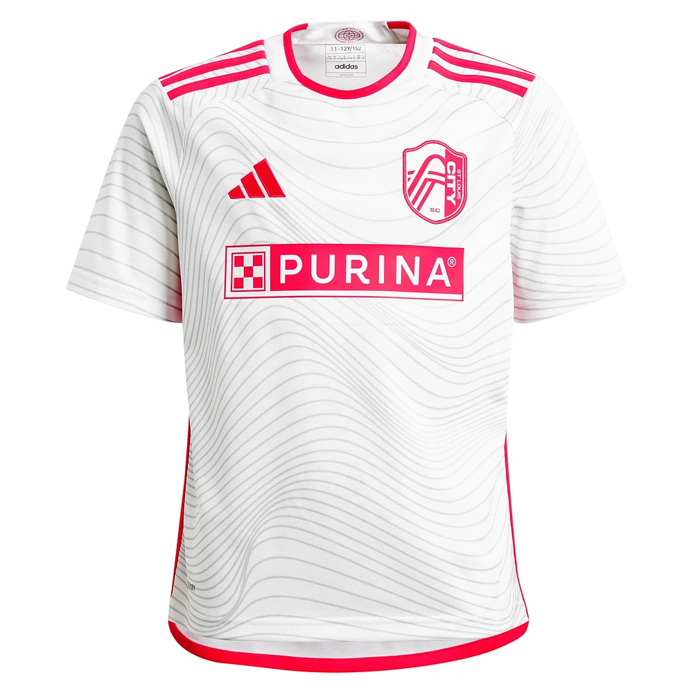 Jeune adidas Aziel Jackson Blanc St. Louis City SC 2024 The Confluence Kit Réplique Maillot de Joueur