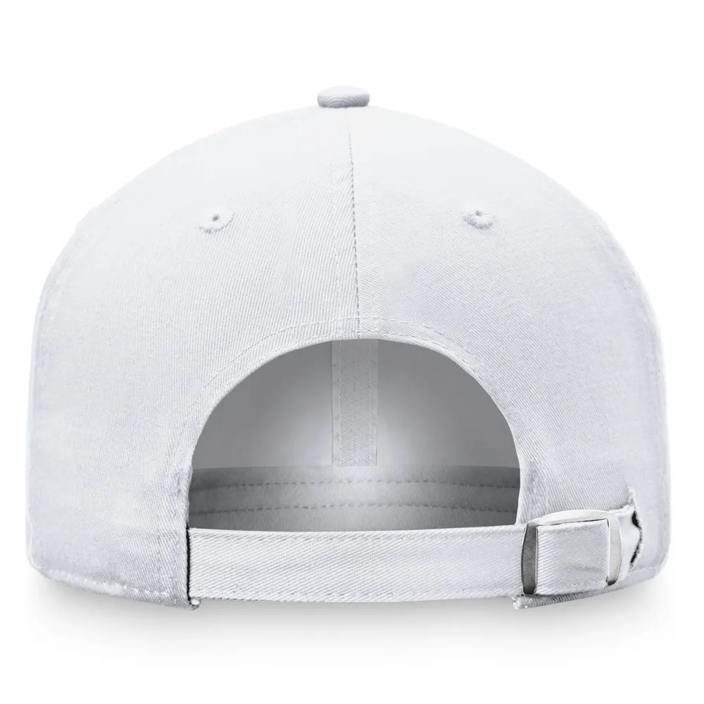 Haut du monde pour hommes White Stanford Cardinal 2022 NCAA Baseball Super Regional Champions Locker Room Casquette ajustable