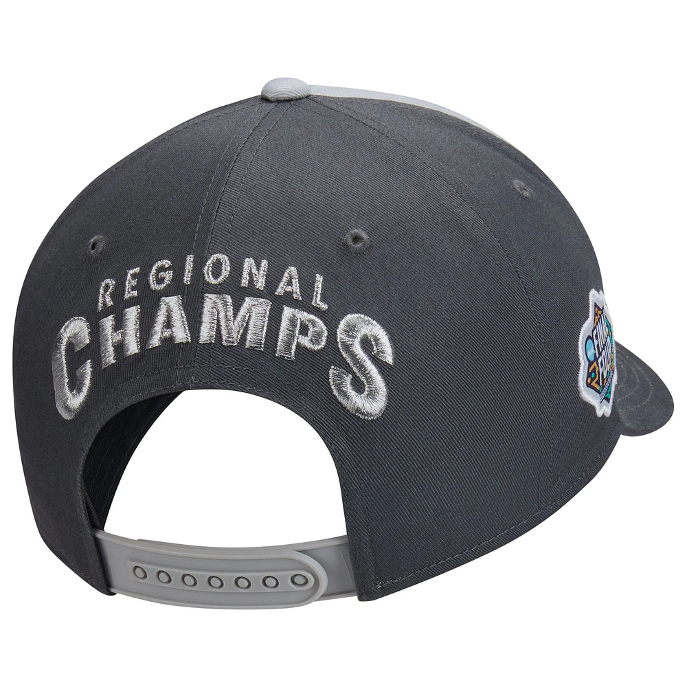 Nike Gris Stanford Cardinal 2022 NCAA Women's Basketball Tournament March Madness Final Four Regional Champions Locker Room Classic 99 Casquette réglable