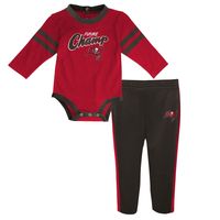 Infant Red/Pewter Tampa Bay Buccaneers Little Kicker - Long Sleeve Bodysuit & Pants Set