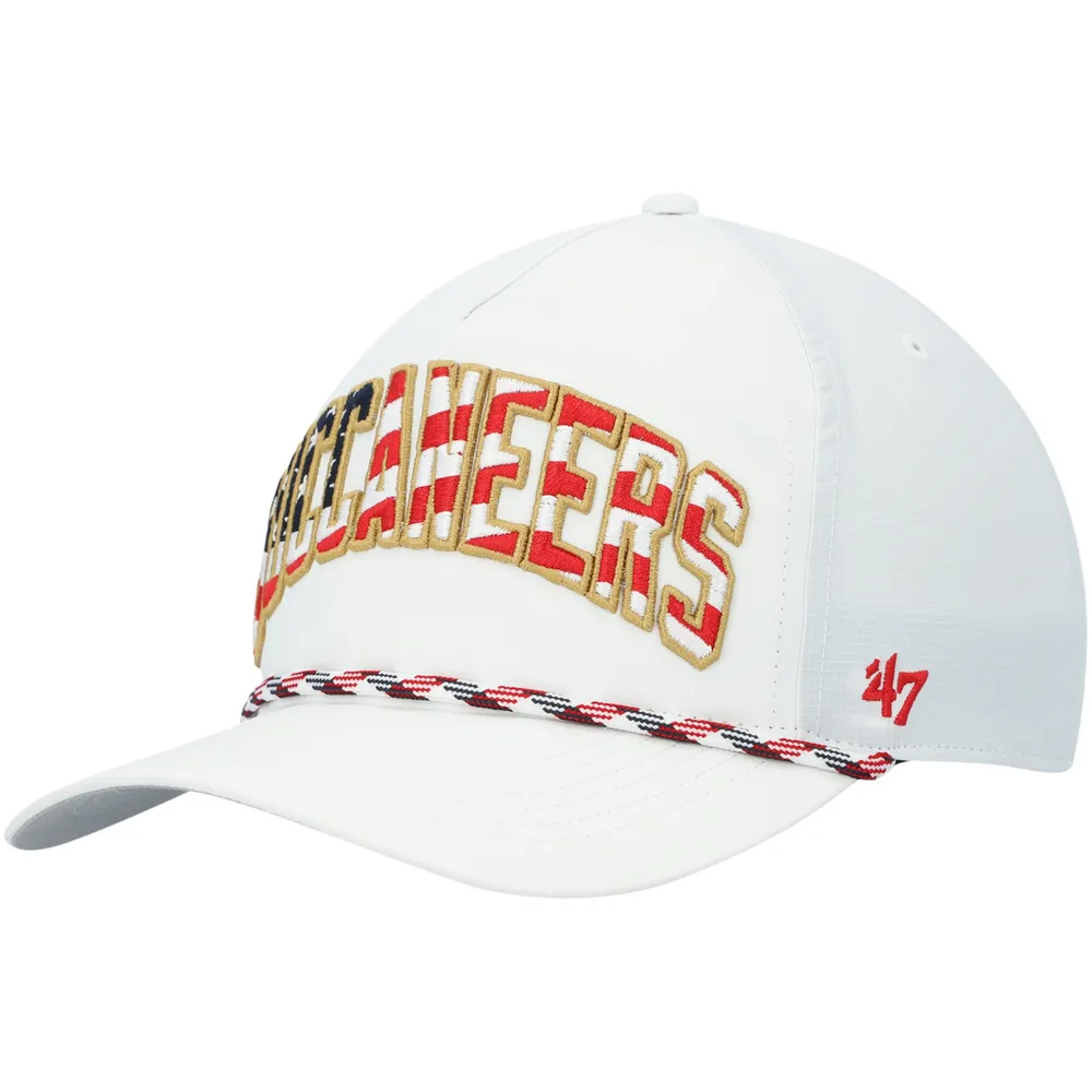 New Era Women's Red Tampa Bay Buccaneers Script 9TWENTY Adjustable Hat