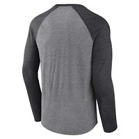 Men's Fanatics  Heather Gray/Heather Charcoal Tampa Bay Buccaneers Weekend Casual Raglan Tri-Blend Long Sleeve T-Shirt