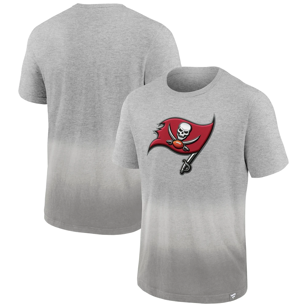 T-shirt ombré de l'équipe Tampa Bay Buccaneers Fanatics gris chiné/gris pour hommes