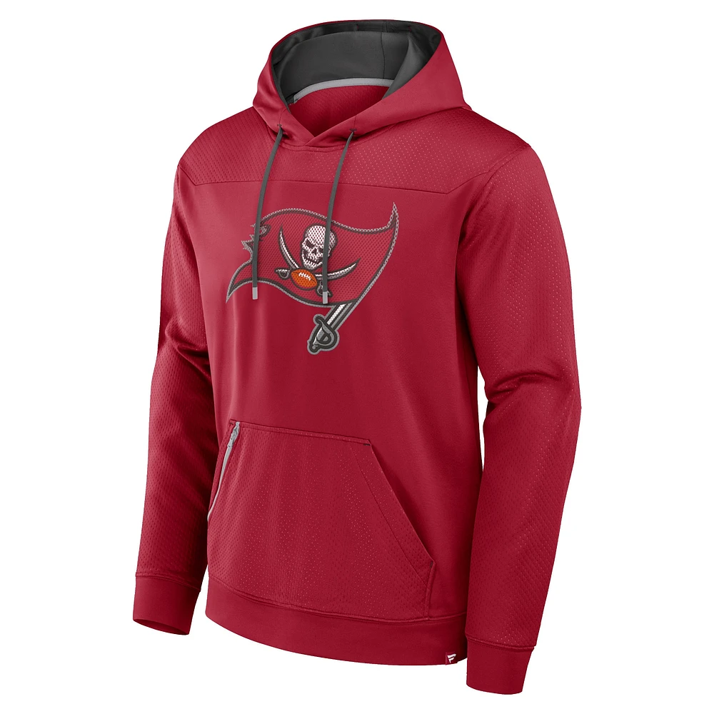 Men's Fanatics Red Tampa Bay Buccaneers Defender Pullover Hoodie