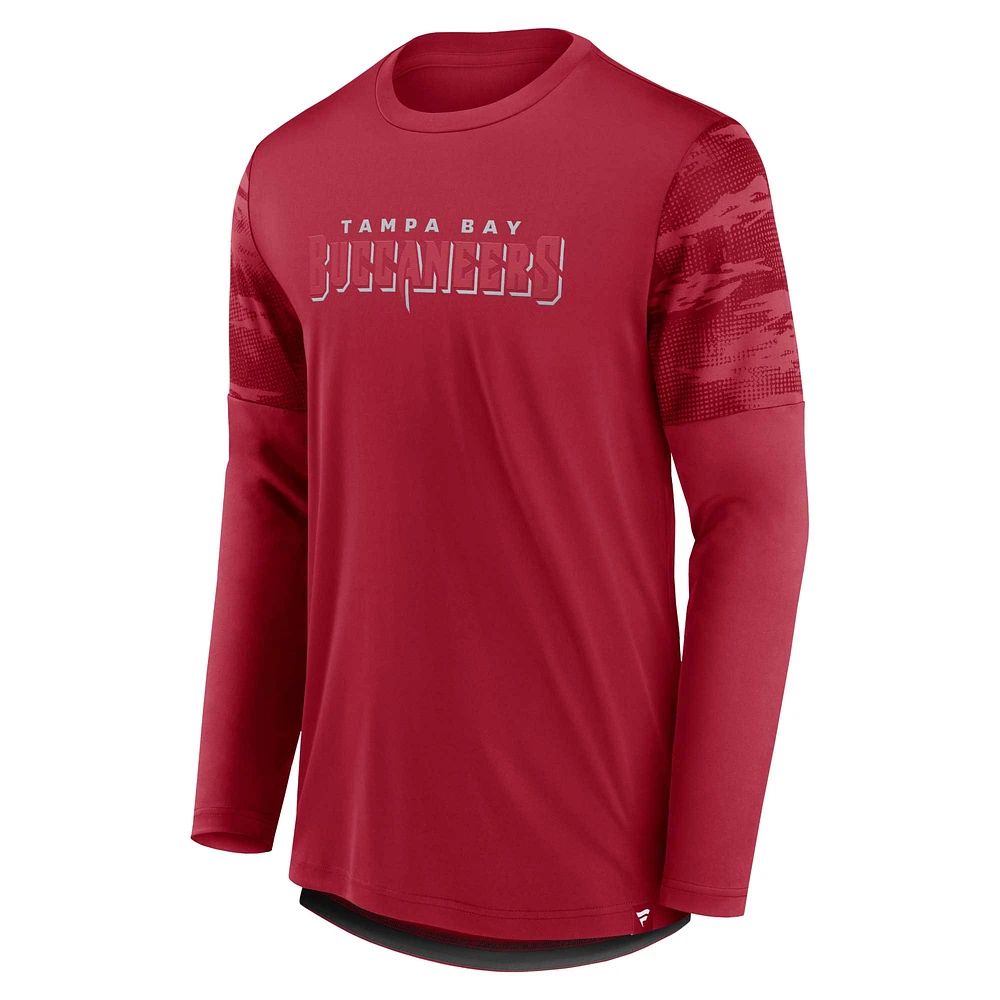 Men's Fanatics Red Tampa Bay Buccaneers Square Off Defender - Long Sleeve T-Shirt