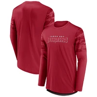 Men's Fanatics Red Tampa Bay Buccaneers Square Off Defender - Long Sleeve T-Shirt