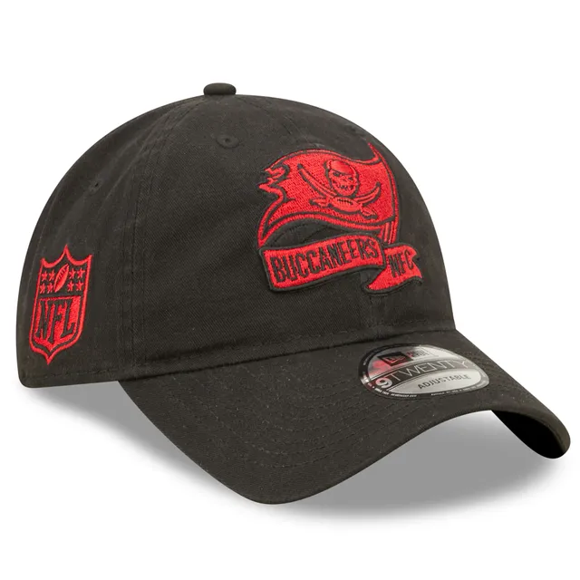 New Era Tampa Bay Buccaneers NFL Sideline 2022 59Fifty Fitted Hat