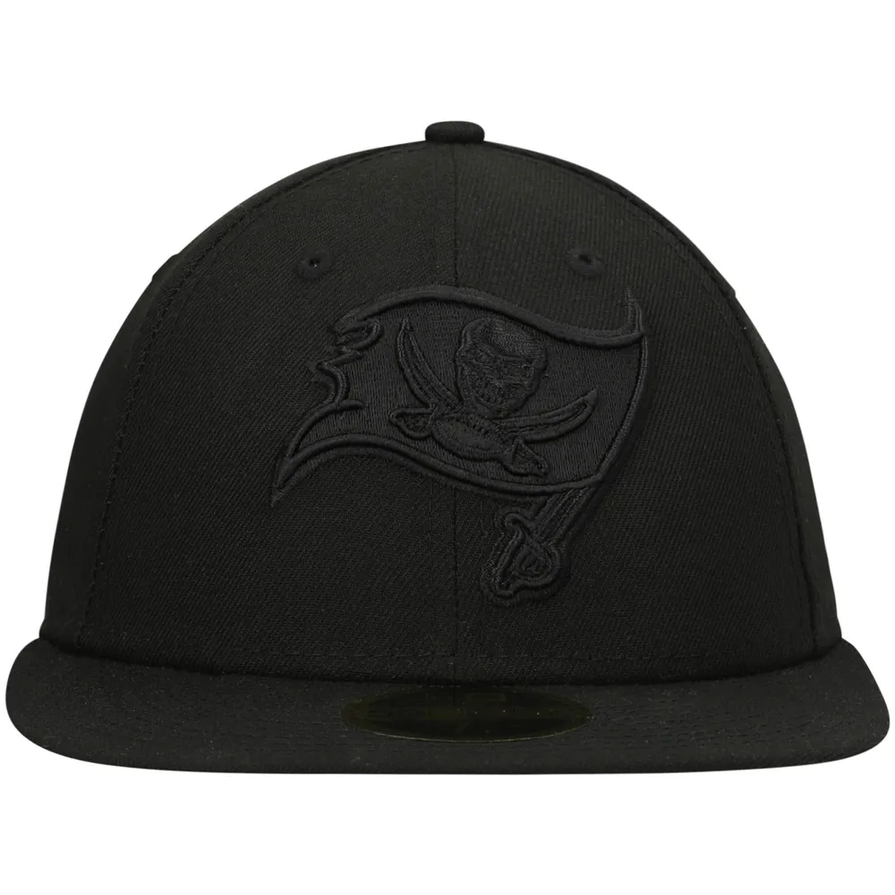 Men's New Era Black Tampa Bay Buccaneers on Low Profile 59FIFTY II Fitted Hat