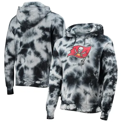 The Wild Collective Men's Black Tampa Bay Buccaneers Camo Pullover Hoodie