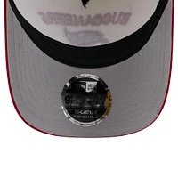 Casquette ajustable New Era 9FORTY A-Frame M-Crown pour homme, crème/rouge, Tampa Bay Buccaneers, draft NFL 2025