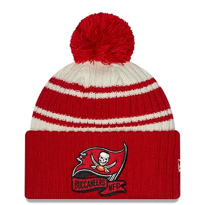 Men's New Era Cream/Scarlet Tampa Bay Buccaneers 2022 Sideline - Sport Cuffed Pom Knit Hat