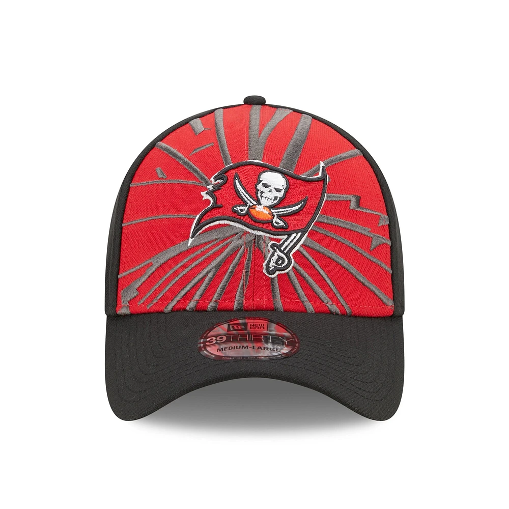 Casquette Flex 39THIRTY Shattered des Tampa Bay Buccaneers New Era pour homme, rouge/noir