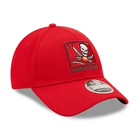 Casquette rouge New Era Tampa Bay Buccaneers pour homme avec cadre en A - 9FORTY Snapback