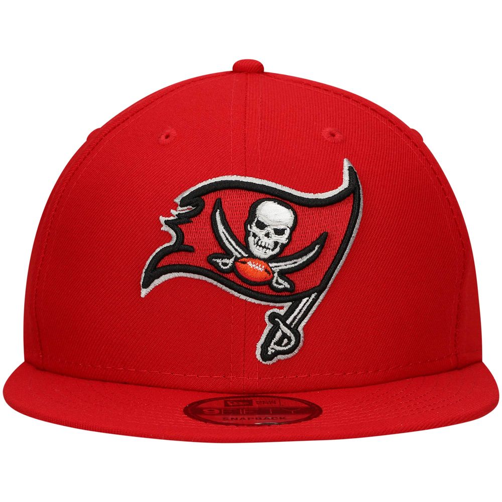 Men's New Era Red Tampa Bay Buccaneers Basic 9FIFTY Snapback Hat