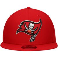 Men's New Era Red Tampa Bay Buccaneers Basic 9FIFTY Snapback Hat