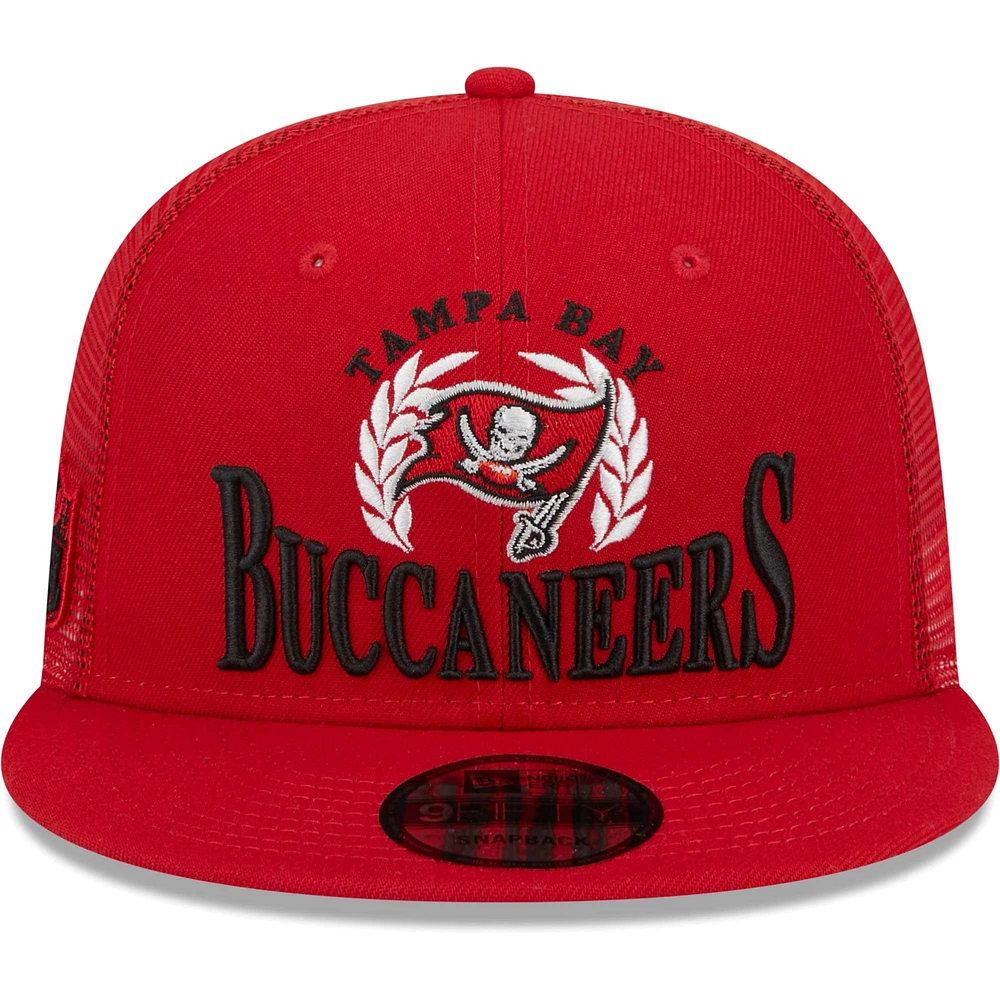 Casquette New Era Tampa Bay Buccaneers Collegiate Trucker 9FIFTY Snapback pour homme rouge