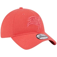 Men's New Era Red Tampa Bay Buccaneers Core Classic 2.0 Brights 9TWENTY Adjustable Hat