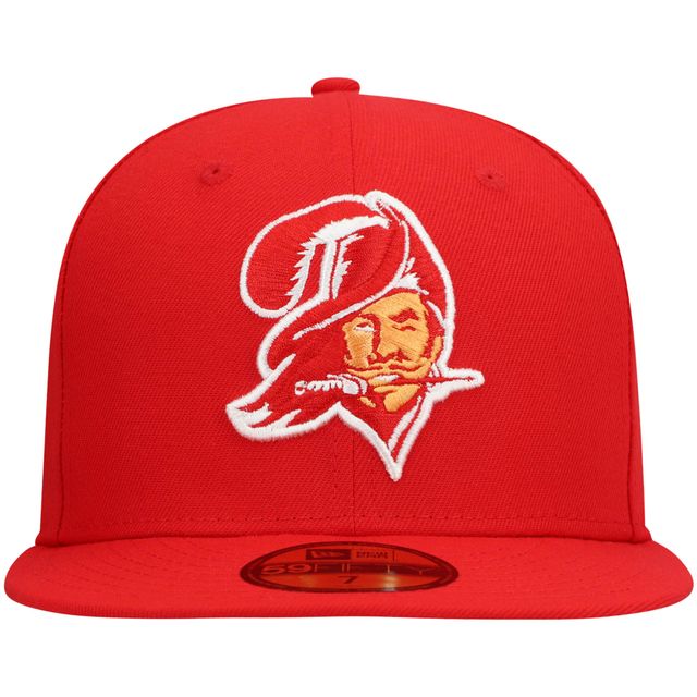 Casquette ajustée New Era Tampa Bay Buccaneers Omaha Throwback 59FIFTY rouge pour homme