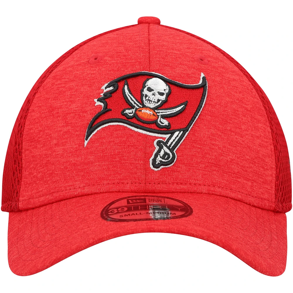 Casquette flexible 39THIRTY à rayures Tampa Bay Buccaneers New Era pour hommes, rouge