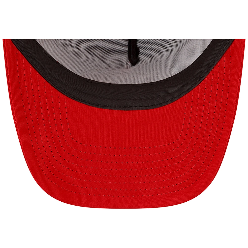 Casquette ajustable 9FORTY Trucker 9FORTY pour homme des Tampa Bay Buccaneers Throwback Logo New Era rouge