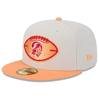 Casquette ajustée 59FIFTY historique Tampa Bay Buccaneers 2024 Sideline Historic New Era pour hommes