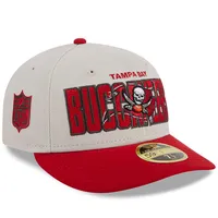 Casquette ajustée à profil bas 59FIFTY pour homme New Era Stone/Red Tampa Bay Buccaneers 2023 NFL Draft