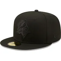 Casquette ajustée 59FIFTY Tampa Bay Buccaneers pour homme, noir sur noir, avec logo historique alternatif New Era