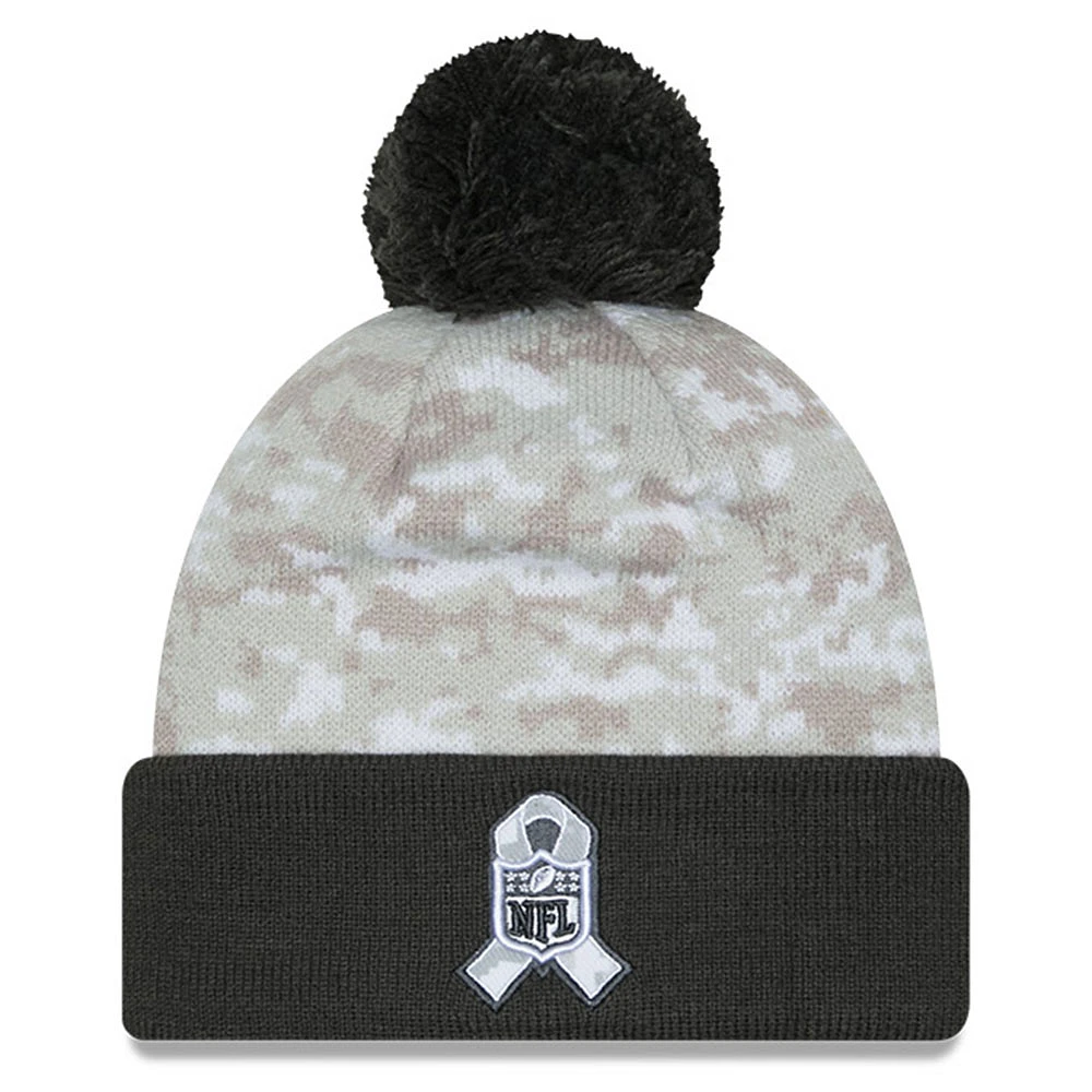 Bonnet en tricot à revers et pompon pour homme New Era Tampa Bay Buccaneers 2024 Salute To Service Digital Camo blanc/graphite