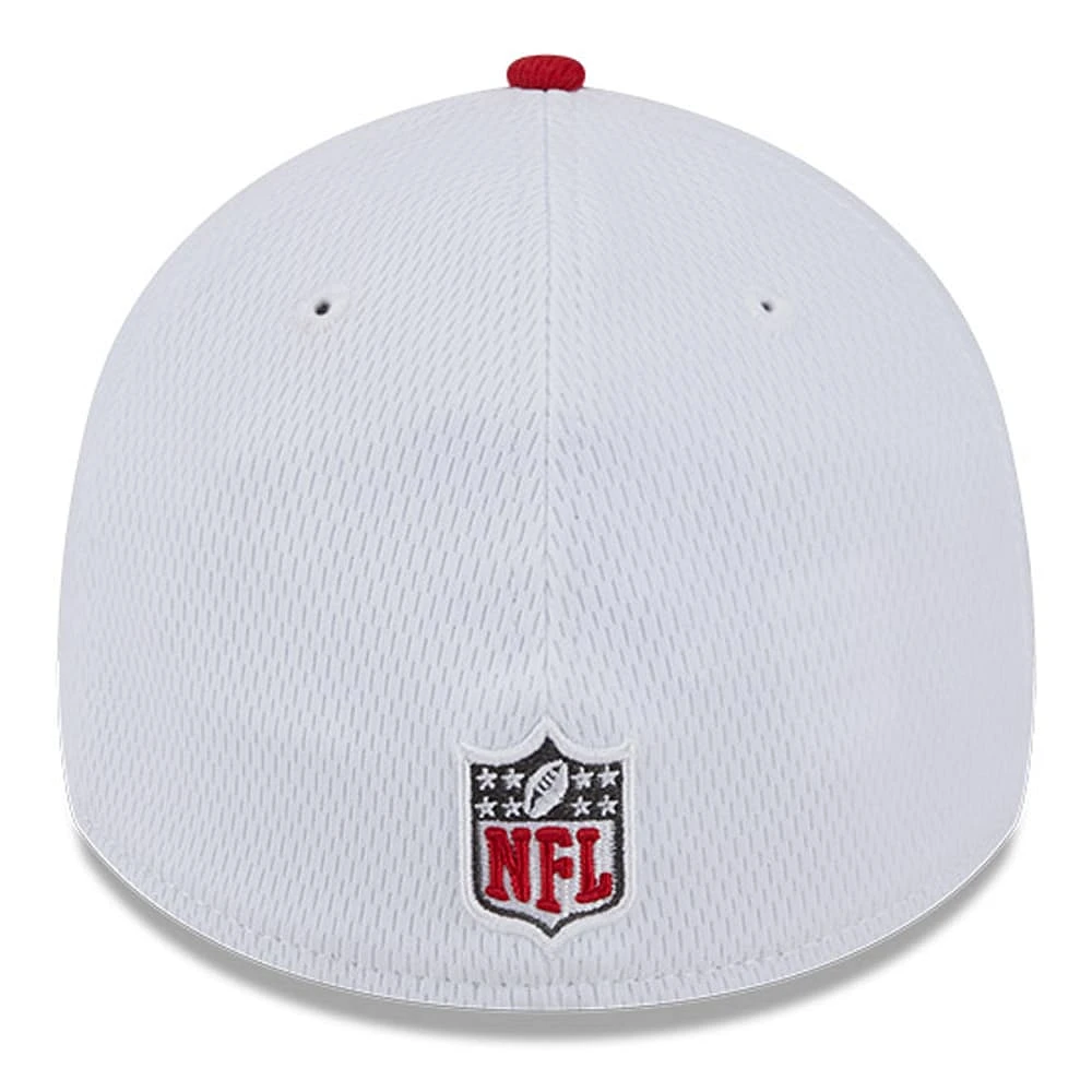 Men's New Era /Red Tampa Bay Buccaneers Sideline 39THIRTY Flex Hat