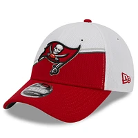 Men's New Era White/Red Tampa Bay Buccaneers 2023 Sideline 9FORTY Adjustable Hat