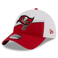 Casquette ajustable 9TWENTY Sideline 2023 Sideline 9TWENTY des Tampa Bay Buccaneers New Era pour homme, blanc/écarlate