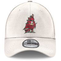 Men's New Era White Tampa Bay Buccaneers Alternate Logo Iced II 39THIRTY Flex Hat