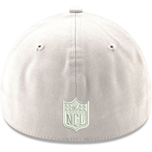 : New Era Men's White Tampa Bay Buccaneers Iced II 39THIRTY Flex  Hat : Sports & Outdoors