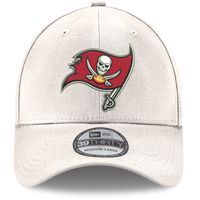 Men's New Era White Tampa Bay Buccaneers Iced II 39THIRTY Flex Hat