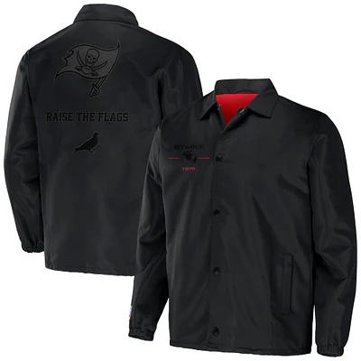 Veste à boutons-pression pour hommes NFL x Staple Black Tampa Bay Buccaneers Coaches