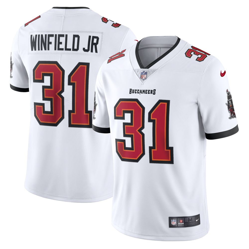 Tampa Bay Buccaneers Apparel, Buccaneers Gear, Tampa Bay Buccaneers Shop,  Store