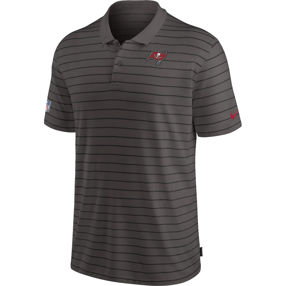 Polo Performance Nike Tampa Bay Buccaneers Sideline Victory Coaches en étain pour homme