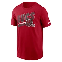 T-shirt Nike rouge Essential Blitz Lockup des Buccaneers de Tampa Bay pour homme