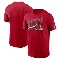 T-shirt Nike rouge Essential Blitz Lockup des Buccaneers de Tampa Bay pour homme