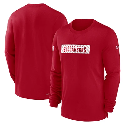 T-shirt Nike rouge à manches longues pour homme Tampa Bay Buccaneers Sideline Player Performance