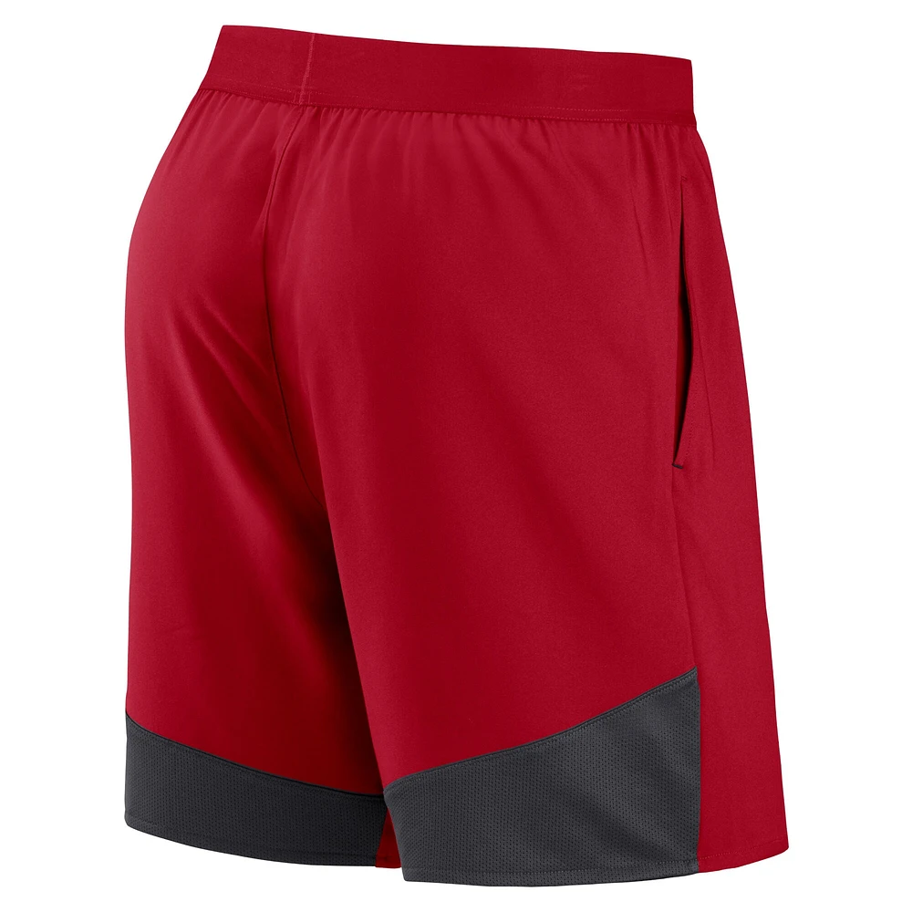 Short de performance extensible Nike Tampa Bay Buccaneers pour homme, rouge