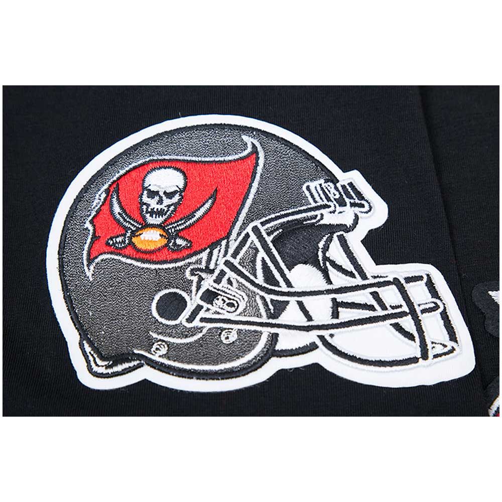 Men's Pro Standard Black Tampa Bay Buccaneers Old English T-Shirt